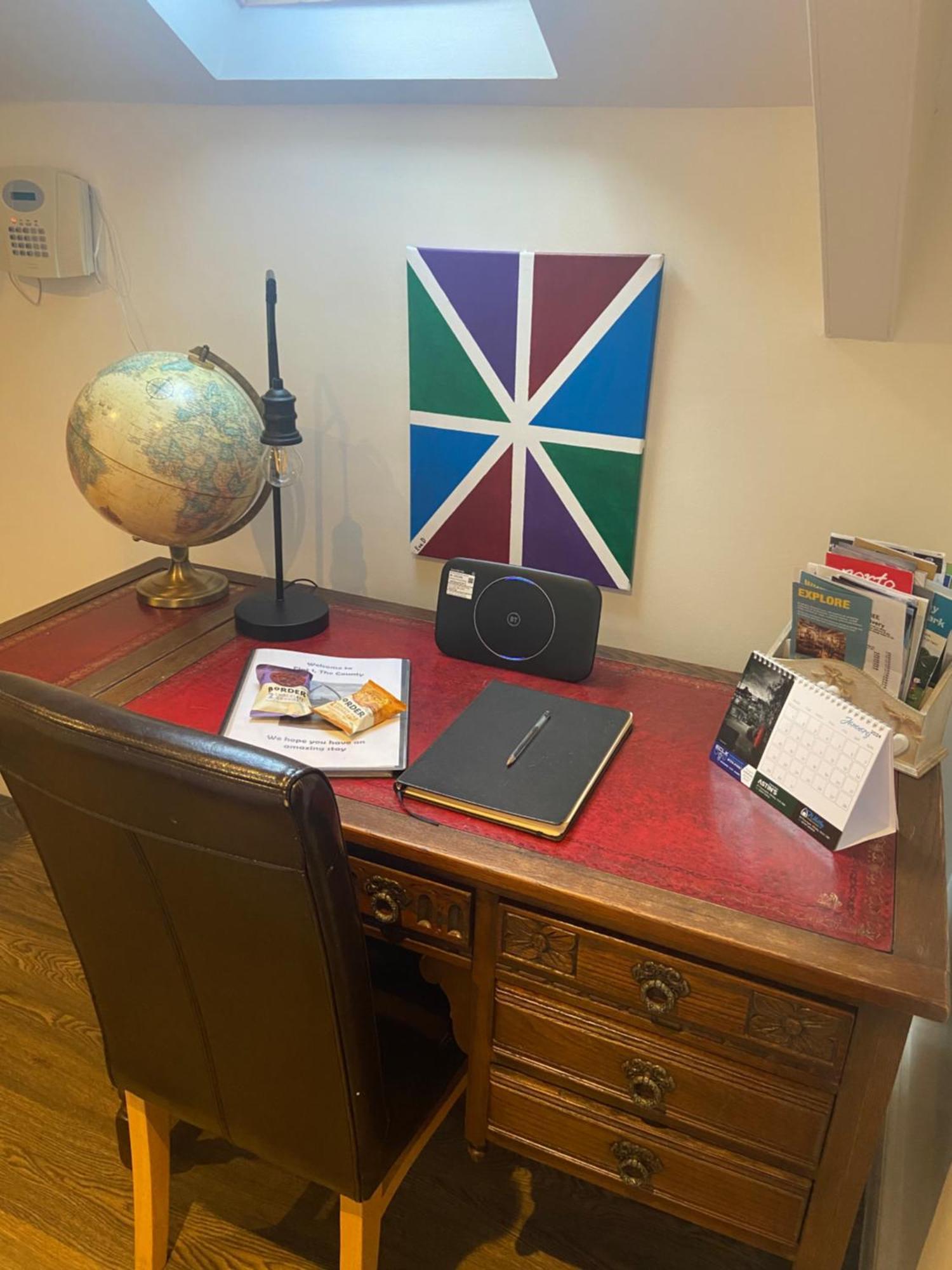 County Loft Penthouse Apartment Whitby